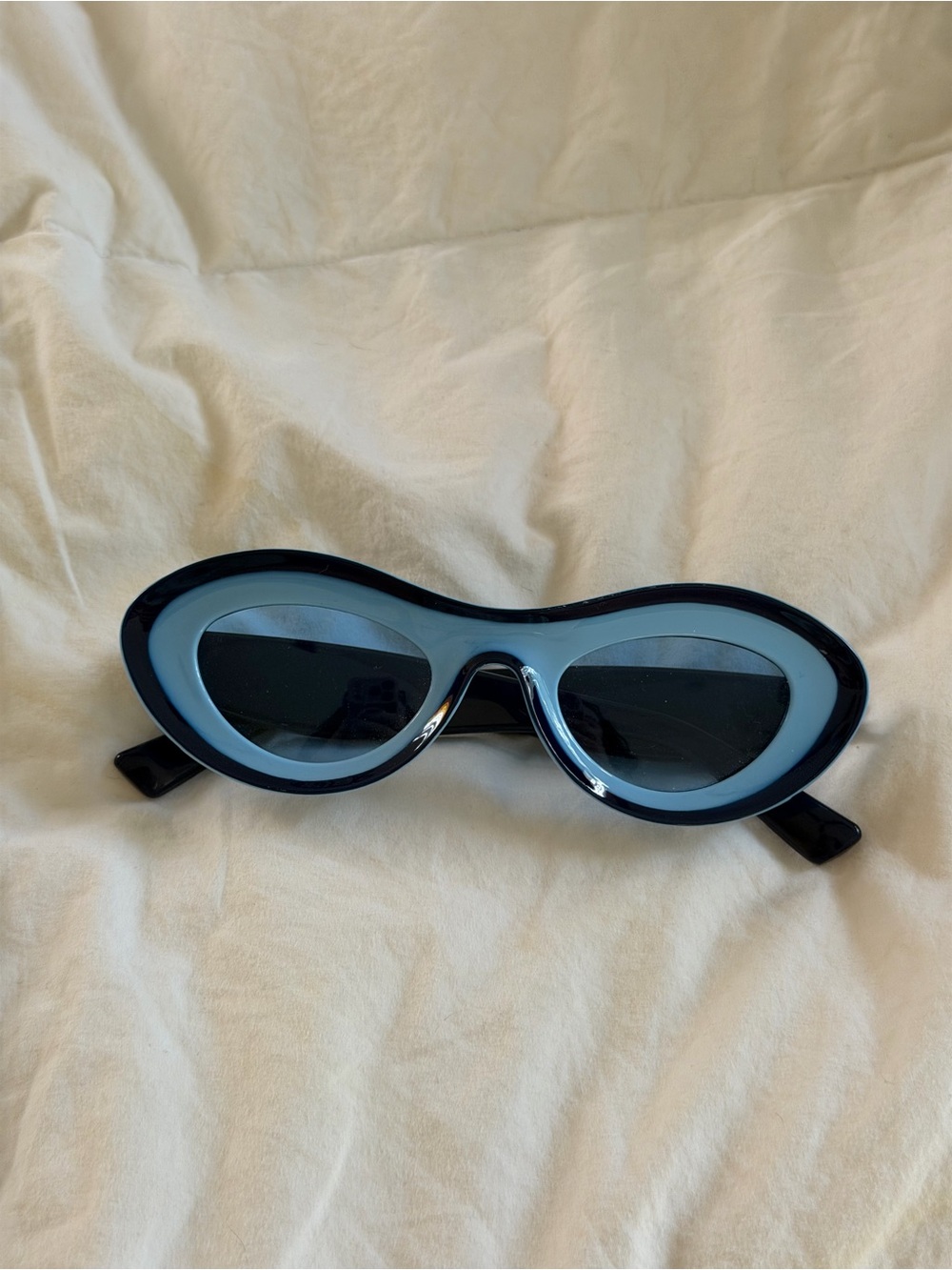 Blue Oval funky Sunglasses